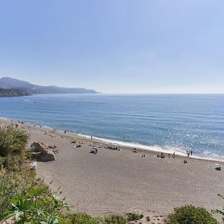 Apartamento Carabeo 23- Acceso A La Playa Nerja Exterior foto