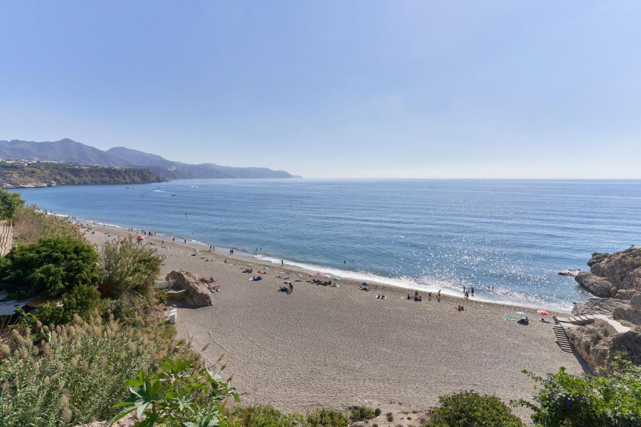 Apartamento Carabeo 23- Acceso A La Playa Nerja Exterior foto