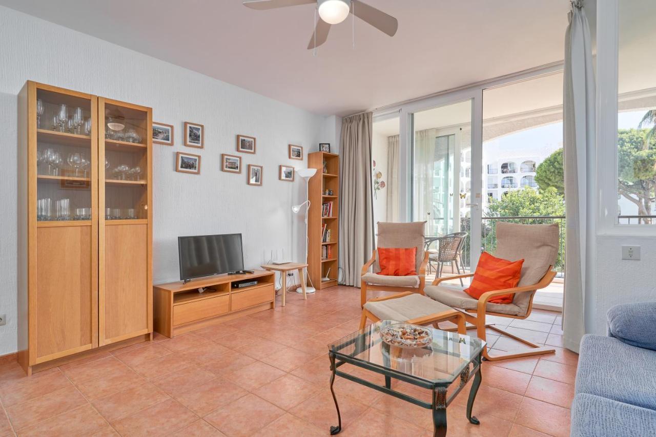 Apartamento Carabeo 23- Acceso A La Playa Nerja Exterior foto